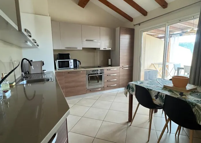 Appartement Dans Standing Porto-Vecchio (Corsica)